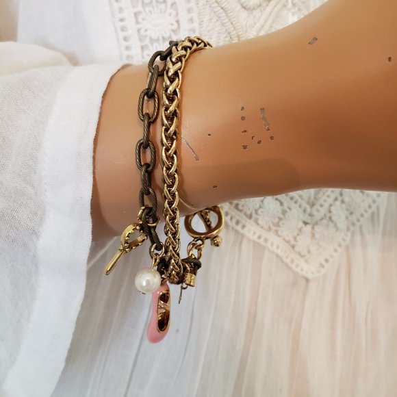 Betsey Johnson ballet bracelet. NWOT. - Picture 2 of 5